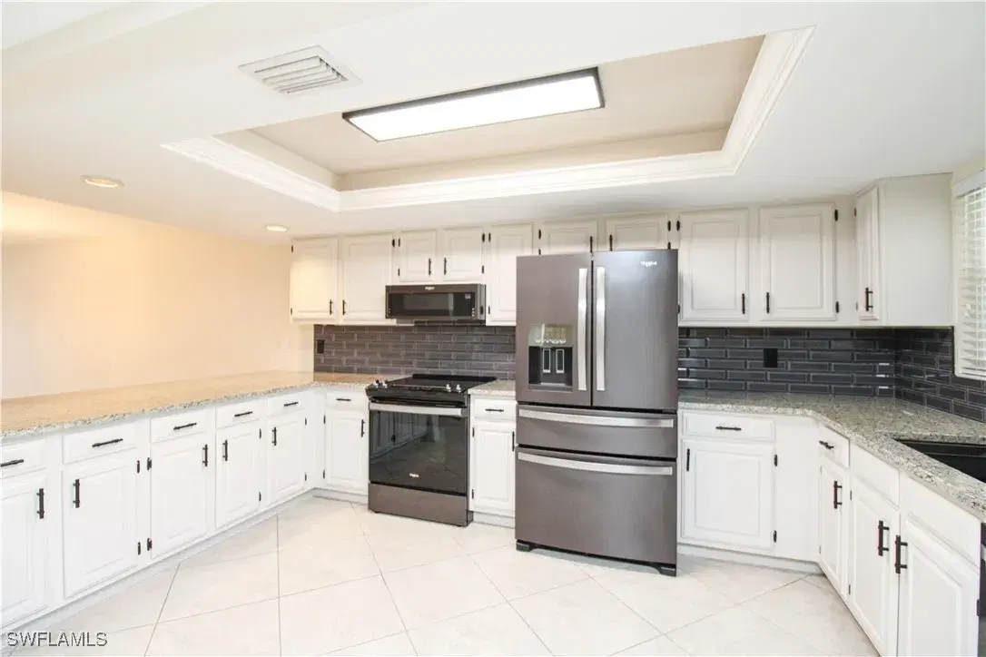 Picture of 6650 Ilex Cir G, Naples, FL 34109