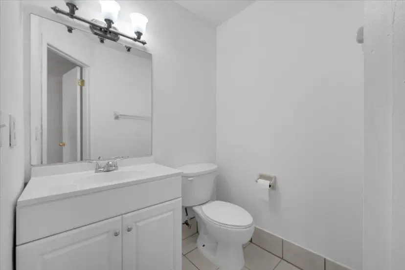 Picture of 4718 NW 82Nd Avenue 1706, Lauderhill FL 33351