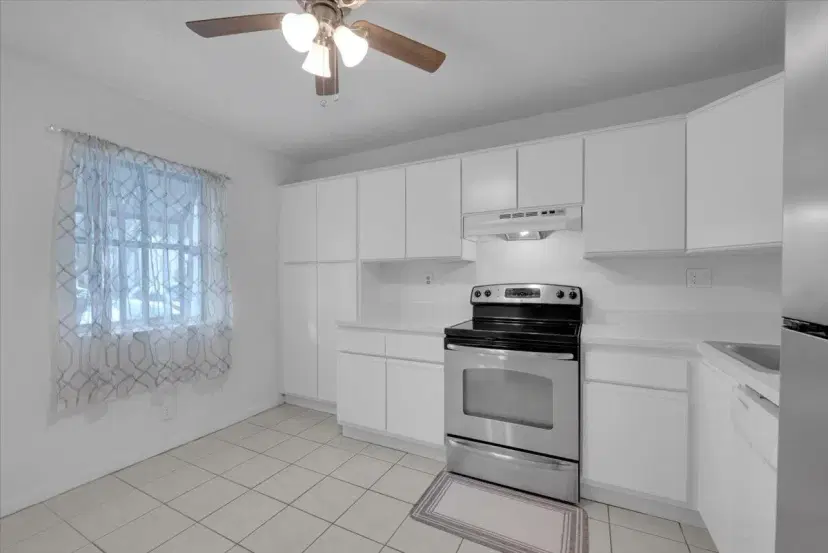 Picture of 4718 NW 82Nd Avenue 1706, Lauderhill FL 33351