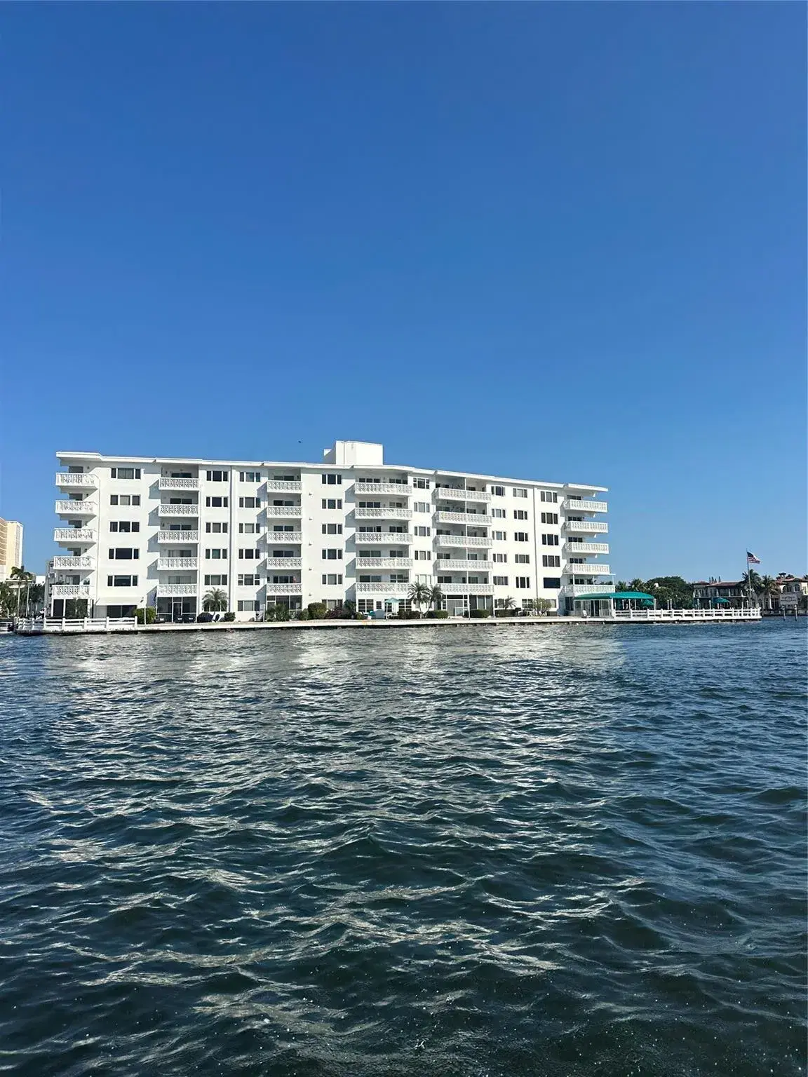 Picture of 3209 S Ocean Drive 2L, Hallandale Beach, FL 33009