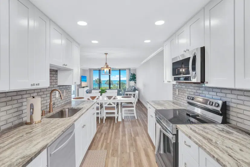 Picture of 5055 N Highway A1A 404, Fort Pierce FL 34949