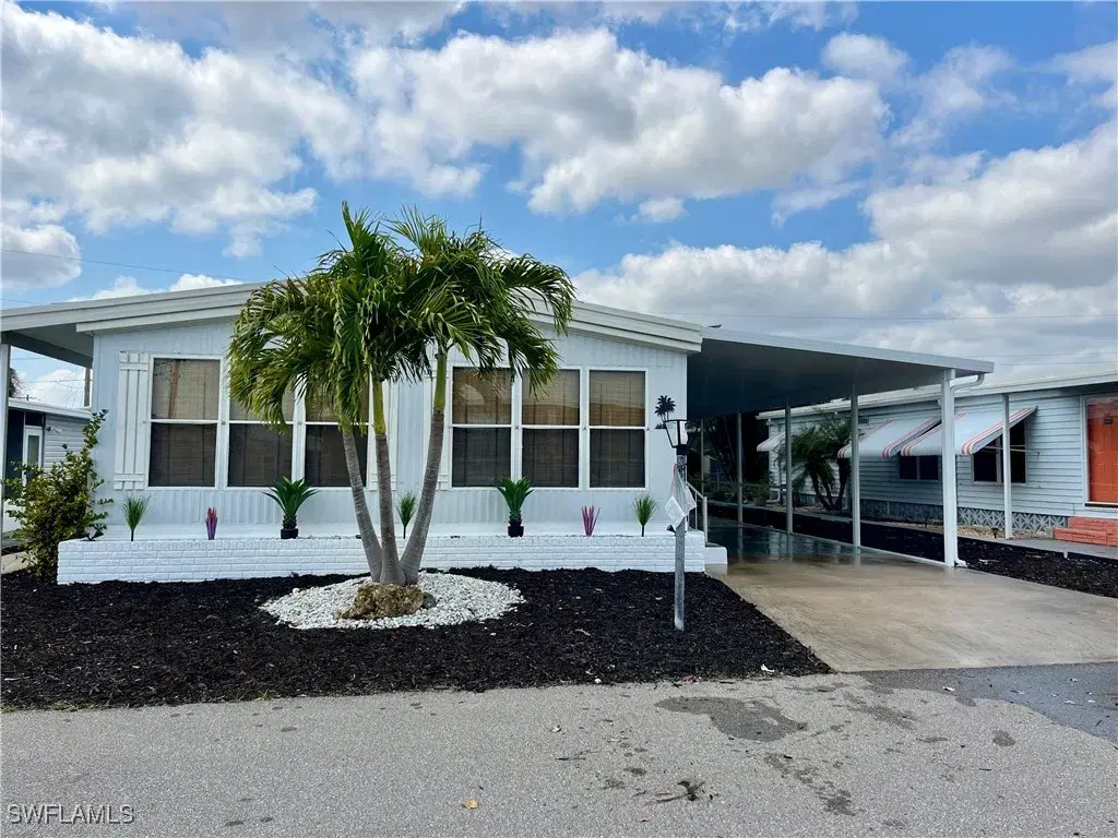 Picture of 16027 Tangelo Way, North Fort Myers, FL 33903