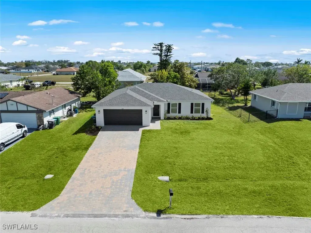 Picture of 1405 NW 7Th Pl, Cape Coral, FL 33993