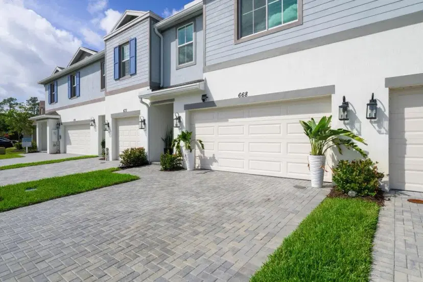 Picture of 668 NE Waters Edge Lane, Port St Lucie FL 34983