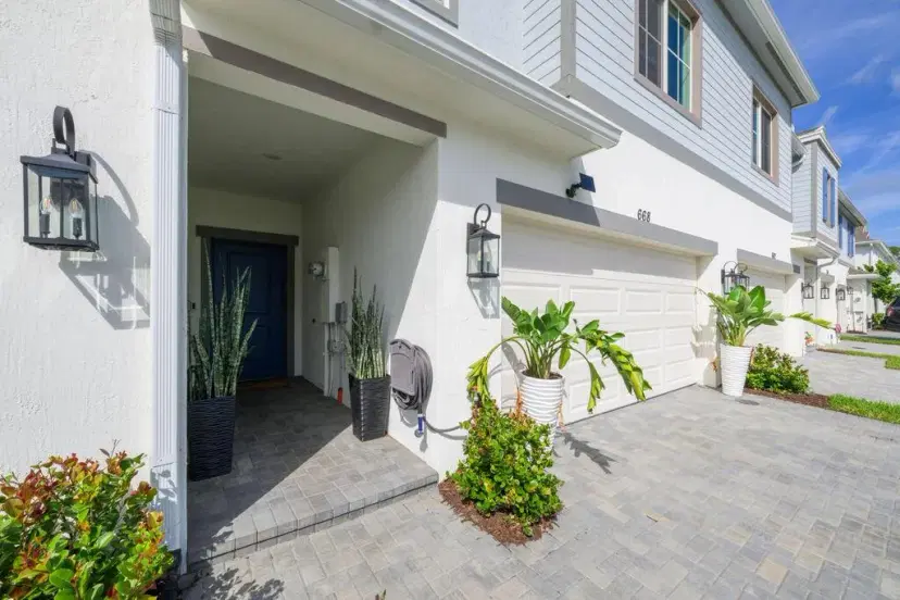 Picture of 668 NE Waters Edge Lane, Port St Lucie FL 34983
