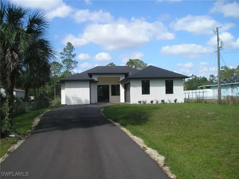 Picture of 2347 Desoto Blvd S, Naples FL 34117