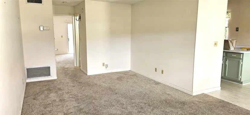 Picture of 25 Pine Arbor Ln 205, Vero Beach FL 32962
