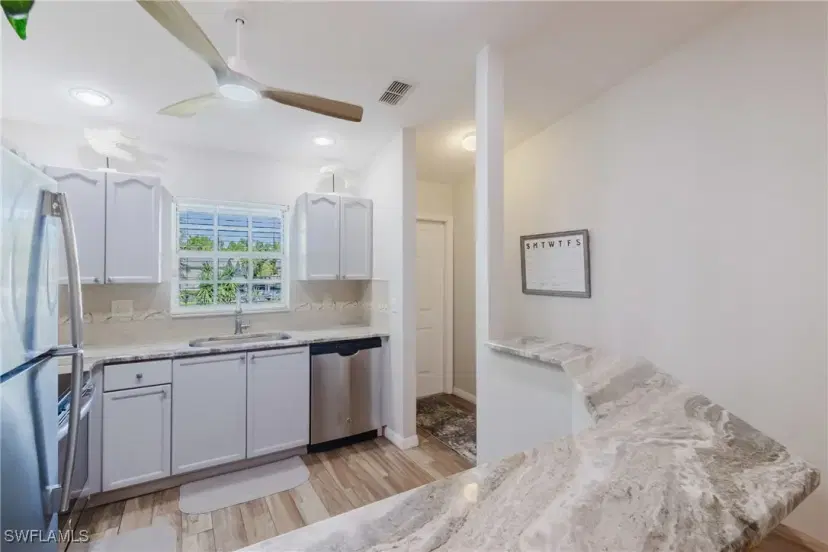 Picture of 28280 Pine Haven Way 95, Bonita Springs FL 34135