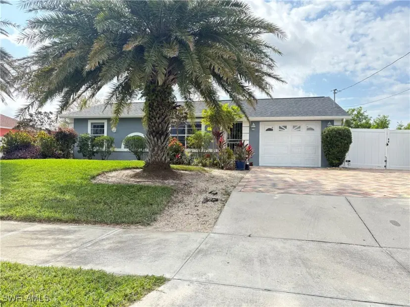 Picture of 4015 12Th St W, Lehigh Acres FL 33971