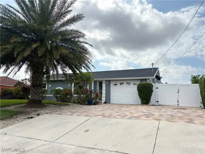 Picture of 4015 12Th St W, Lehigh Acres FL 33971