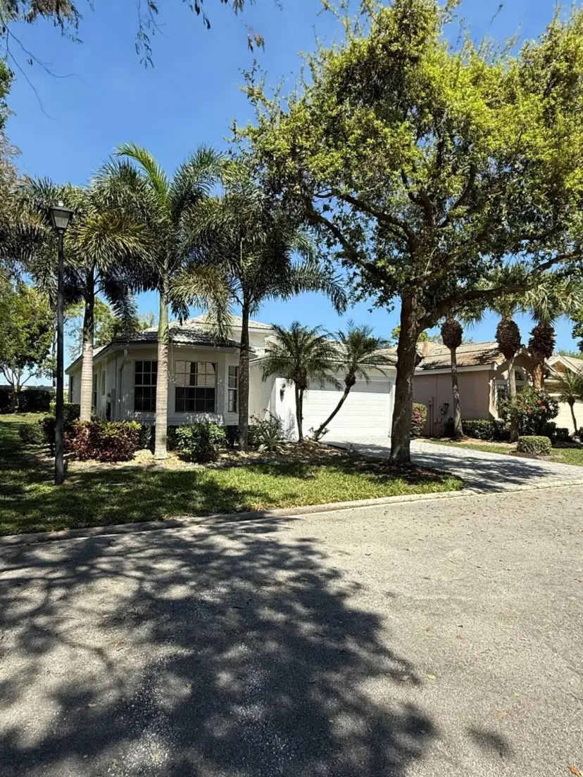 Picture of 8833 Arbor Walk Drive, Lake Worth FL 33467