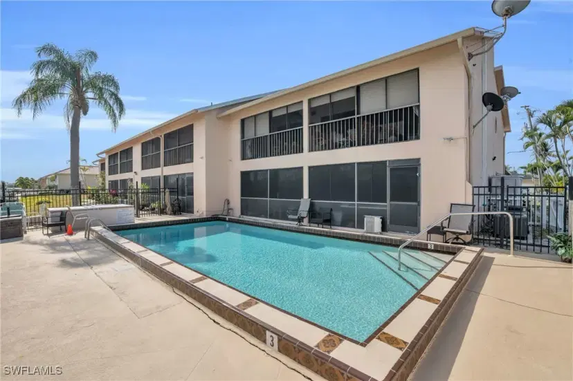 Picture of 1003 SW 47Th Ter 104, Cape Coral FL 33914