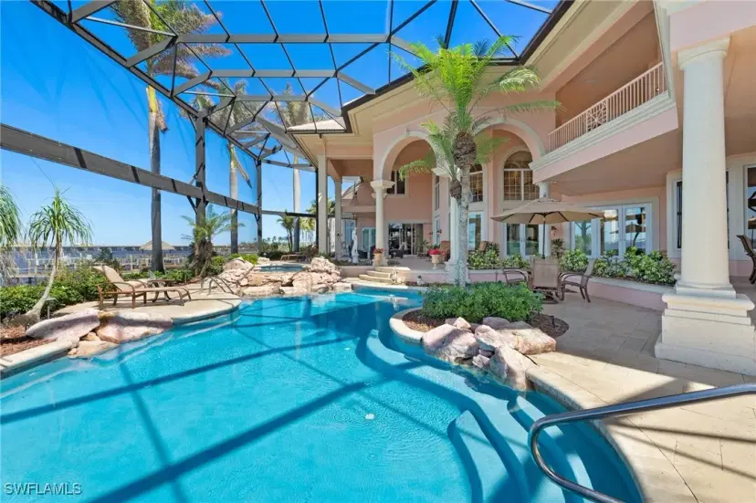 Picture of 12788 Yacht Club Cir, Fort Myers FL 33919
