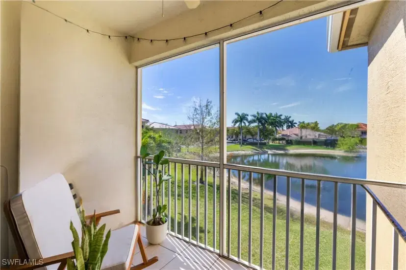 Picture of 4222 Bellasol Cir 923, Fort Myers FL 33916