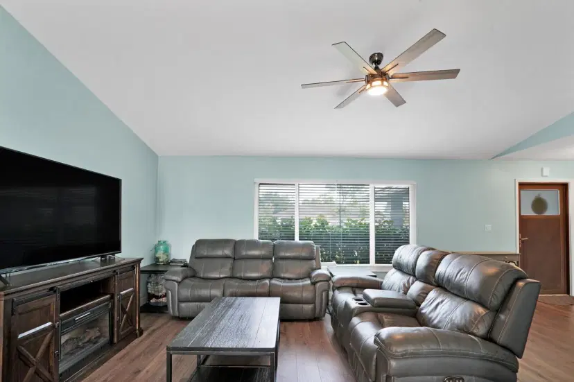 Picture of 141 Sunflower Circle, Royal Palm Beach FL 33411