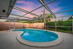 Picture of 3 SE Paddock Circle, Jupiter, FL 33469