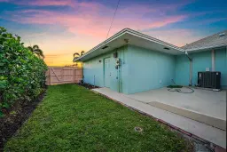 Picture of 3 SE Paddock Circle, Jupiter, FL 33469