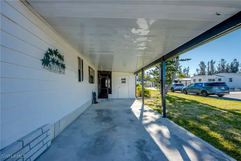 Picture of 7126 Ladyfish Dr, St. James City FL 33956