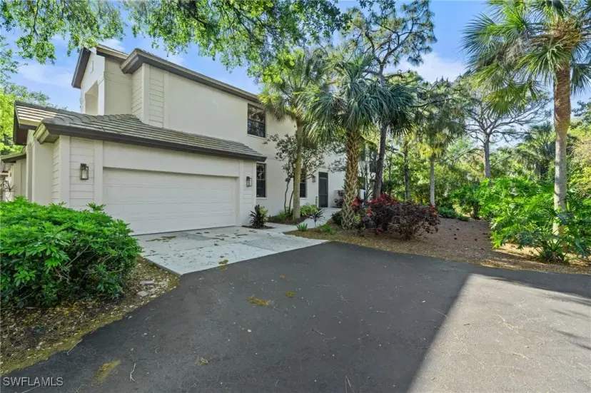 Picture of 27021 Oakwood Lake Dr 102, Bonita Springs FL 34134