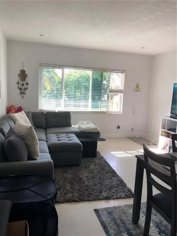 Picture of 5700 NE 22Nd Way 325, Fort Lauderdale FL 33308