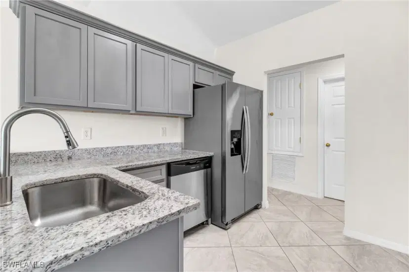 Picture of 1910 SW 30Th St, Cape Coral FL 33914