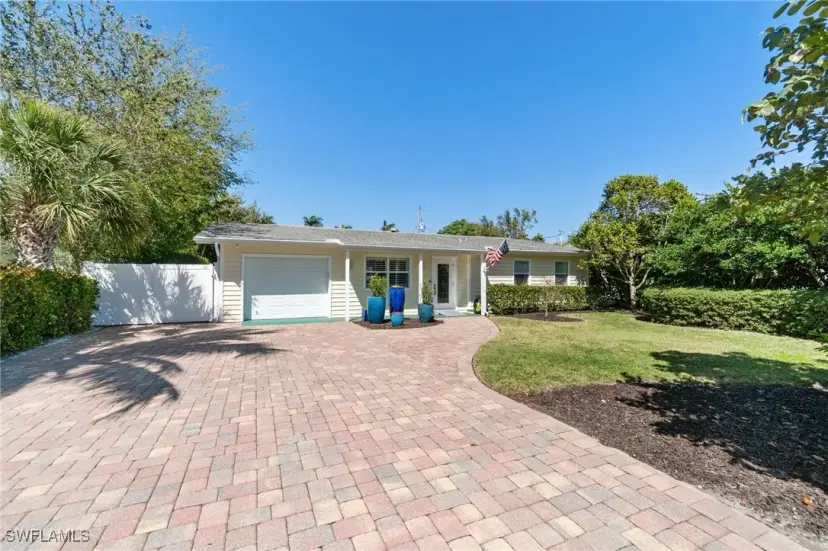 Picture of 1227 22Nd Ave N, Naples FL 34103
