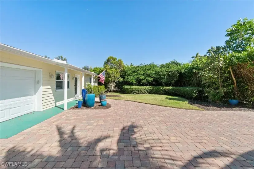 Picture of 1227 22Nd Ave N, Naples FL 34103