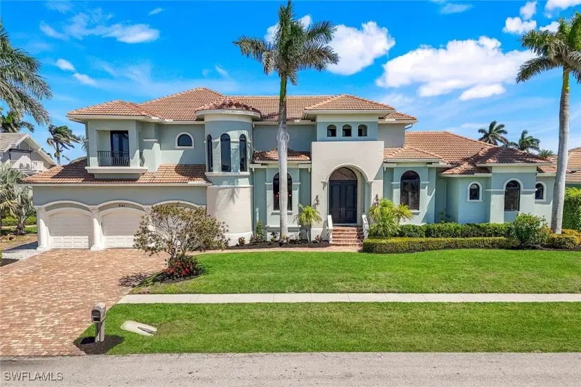 Picture of 541 Taylor Ct, Marco Island FL 34145