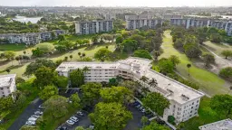Picture of 3800 W Oaks Clubhouse Dr 402, Pompano Beach, FL 33069