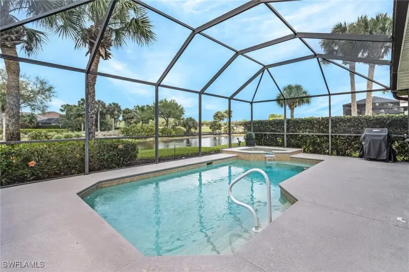 Picture of 9544 Hemingway Ln, Fort Myers FL 33913