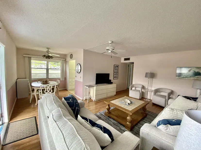 Picture of 114 Oakridge I, Deerfield Beach FL 33442