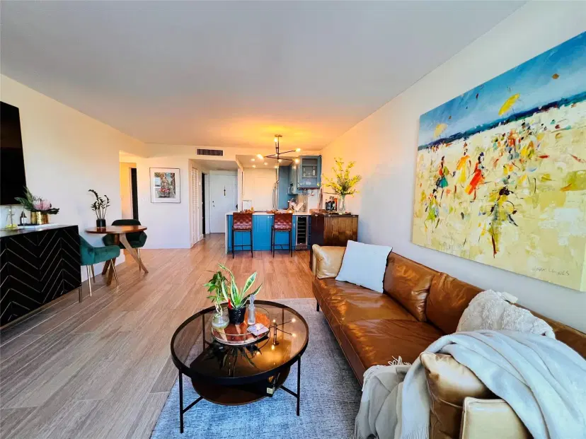 Picture of 2899 Collins Ave 605, Miami Beach FL 33140