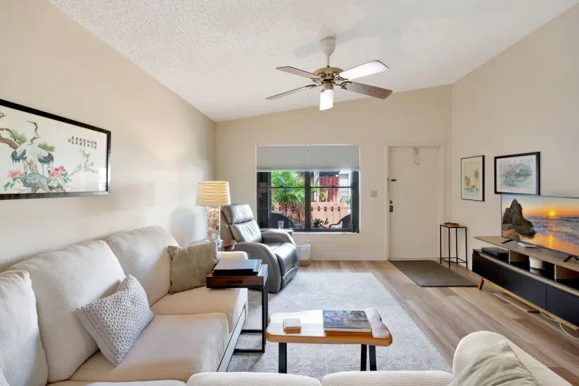 Picture of 7917 SE Villa Circle, Hobe Sound FL 33455