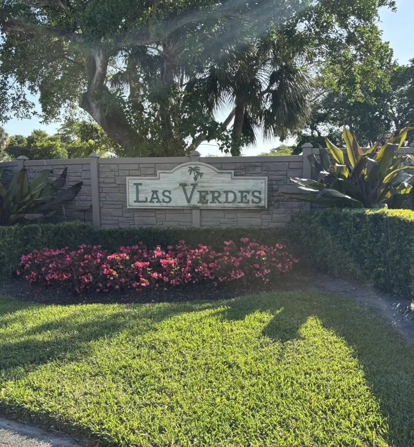 Picture of 5160 Las Verdes Circle 201, Delray Beach FL 33484