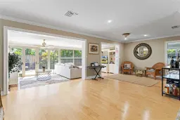 Picture of 1700 NE 40Th Pl, Oakland Park, FL 33334
