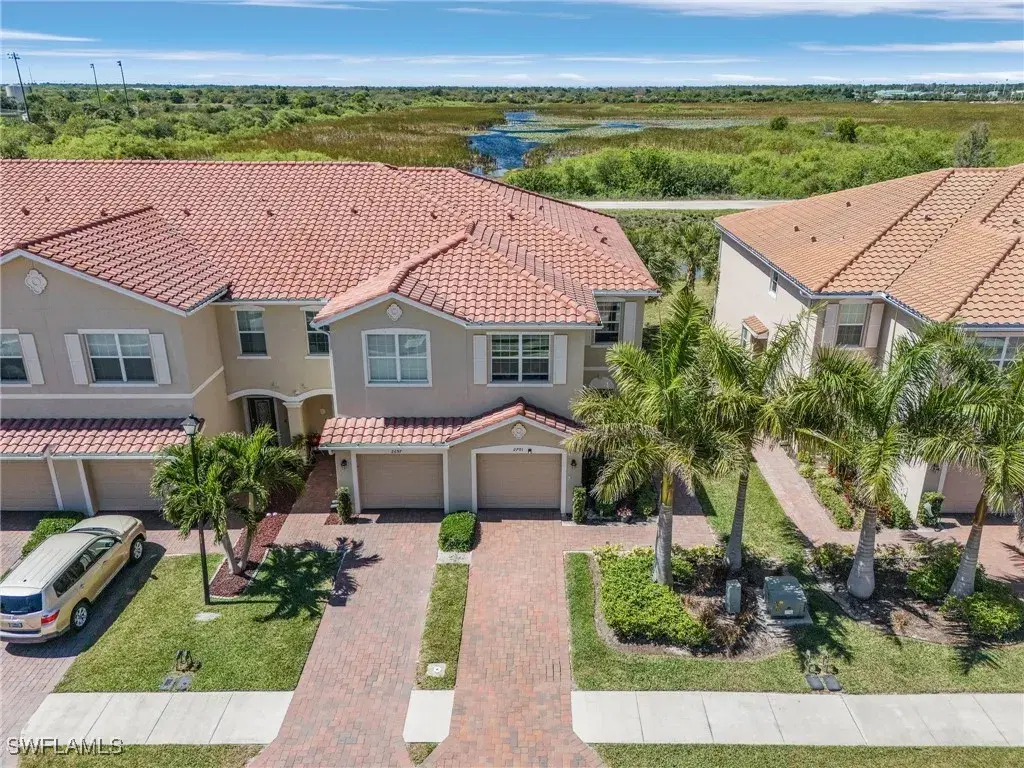 Picture of 2701 Citrus St, Naples, FL 34120