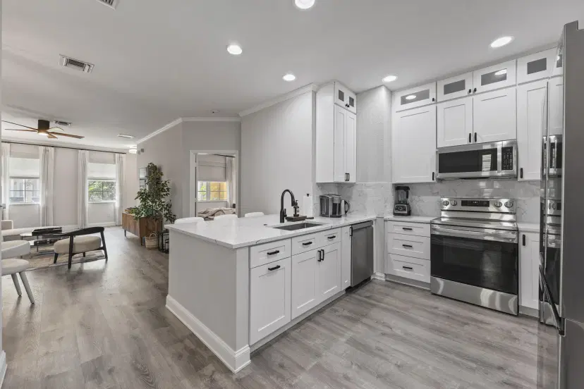 Picture of 121 Seagrape Drive 101, Jupiter FL 33458