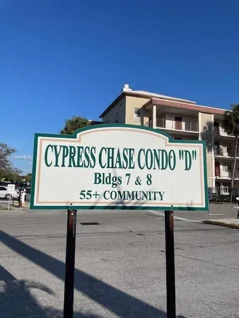 Picture of 2649 NW 48Th Ter 433, Lauderdale Lakes FL 33313