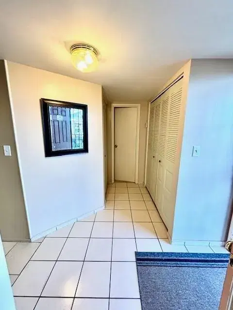 Picture of 2649 NW 48Th Ter 433, Lauderdale Lakes FL 33313