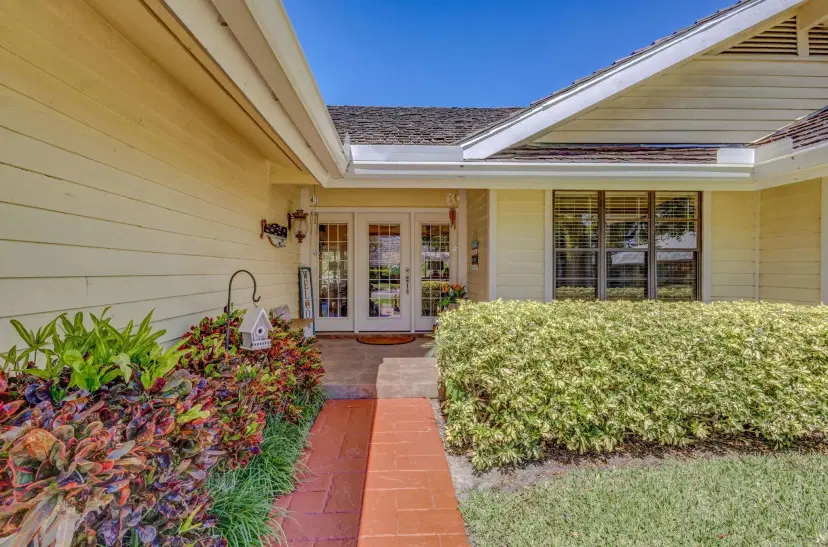 Picture of 10420 SE Jupiter Narrows Drive, Hobe Sound FL 33455