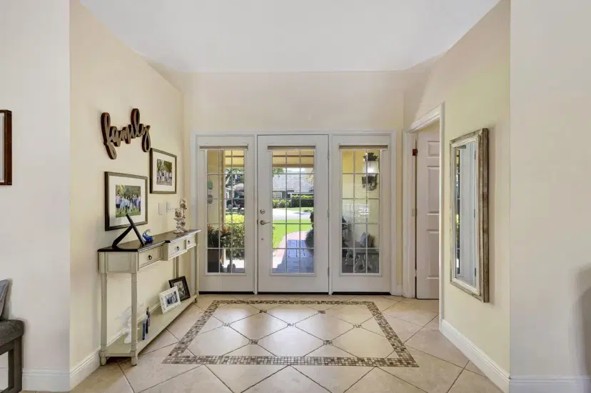 Picture of 10420 SE Jupiter Narrows Drive, Hobe Sound FL 33455
