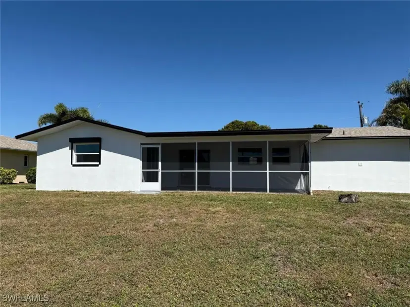 Picture of 2014 SE 12Th Ter, Cape Coral FL 33990