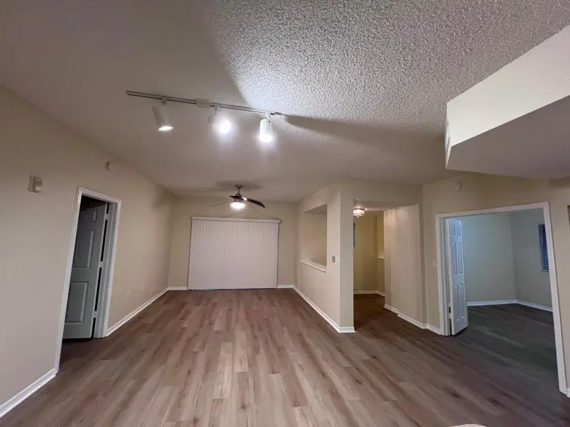 Picture of 2808 Amalei Drive 101, Palm Beach Gardens FL 33410