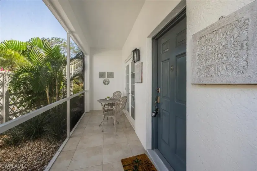 Picture of 886 Tanbark Dr Sw 103, Naples FL 34108