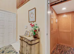 Picture of 9805 Shadybrook 201 Drive 201, Boynton Beach, FL 33437