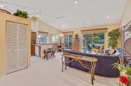 Picture of 9805 Shadybrook 201 Drive 201, Boynton Beach, FL 33437