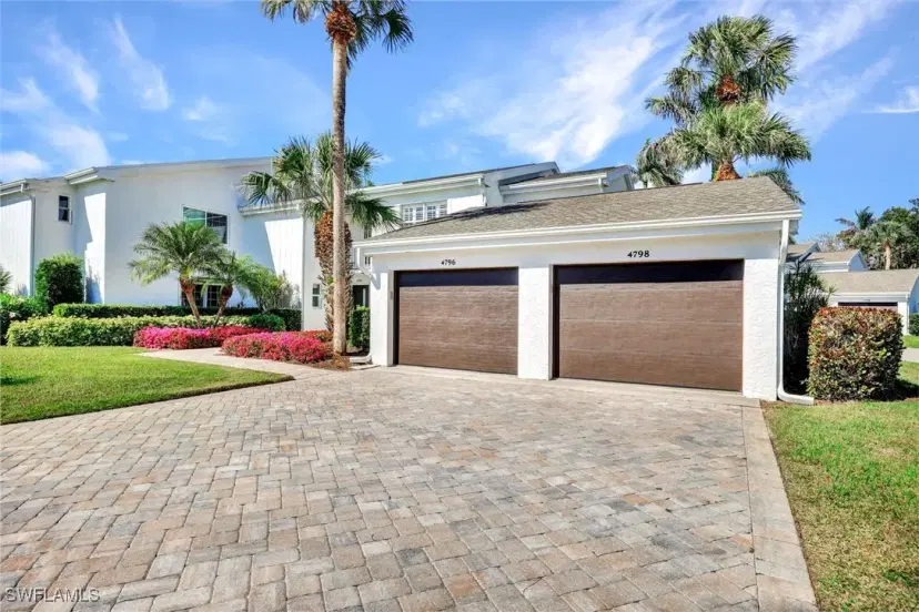 Picture of 4798 West Blvd C201, Naples FL 34103