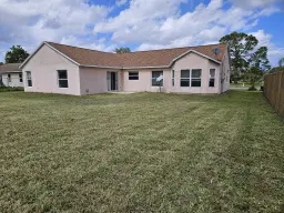 Picture of 570 Ontario Street Nw, Palm Bay, FL 32907