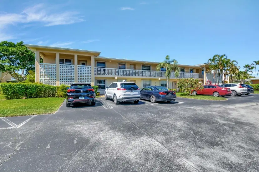 Picture of 1340 NW 18Th Avenue 202, Delray Beach FL 33445