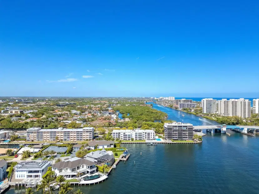 Picture of 850 NE Spanish River Boulevard 24, Boca Raton FL 33431